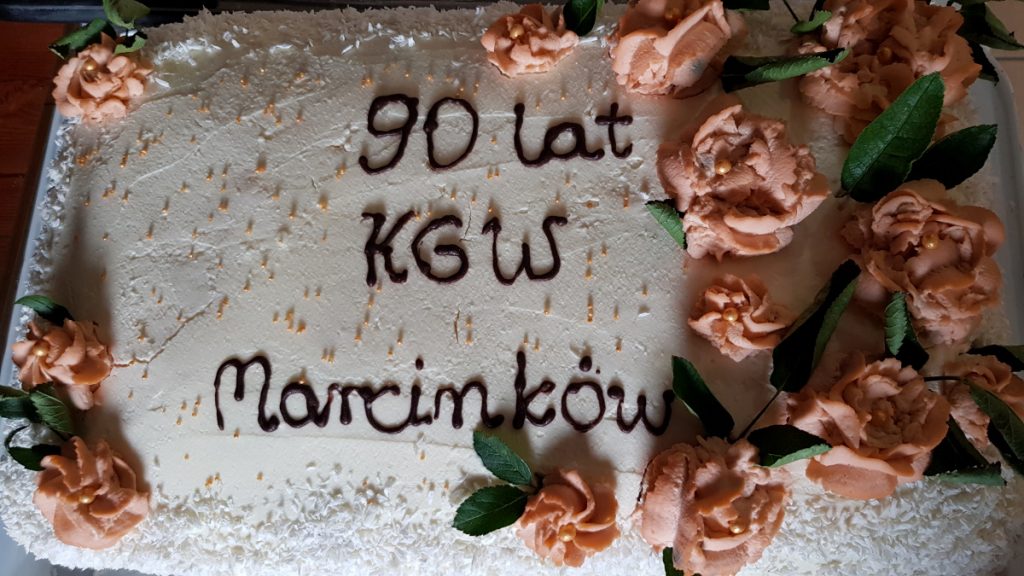 tort z okazji 90-lecia KWG Marcinków