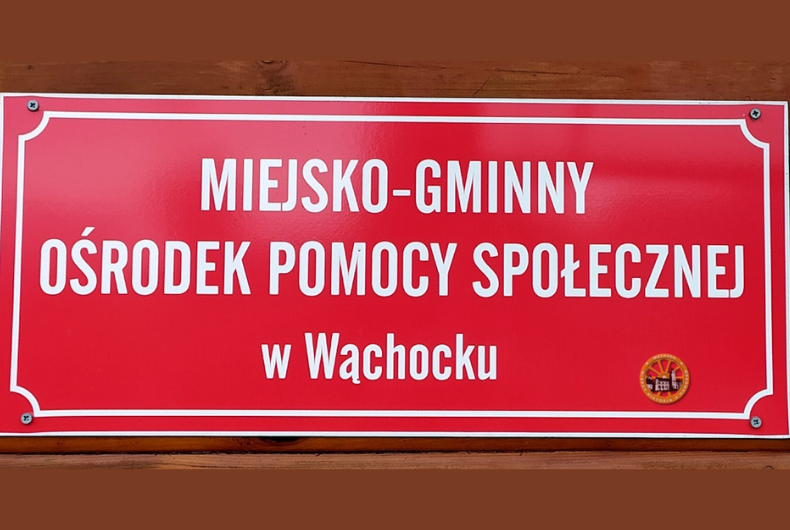 tablica MGOPS w Wącchocku