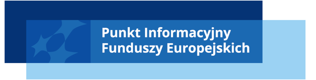niebieski baner informacyjny z napisem „Punkt Informacyjny Funduszy Europejskich” na tle geometrycznych kształtów w różnych odcieniach niebieskiego